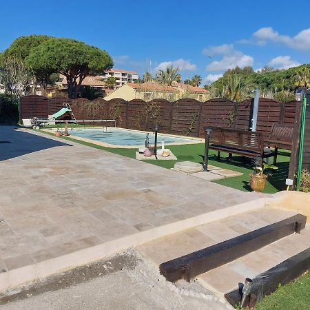 T2: 45M2 :4 Places :Independant Dans Villa Hyères Exteriér fotografie