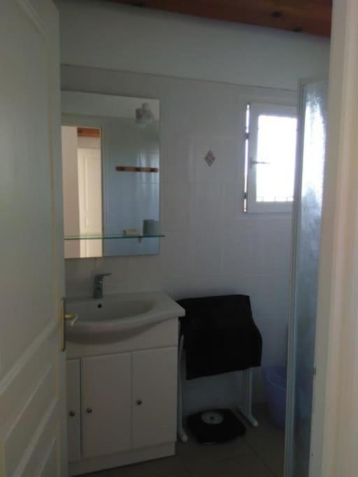 T2: 45M2 :4 Places :Independant Dans Villa Hyères Exteriér fotografie